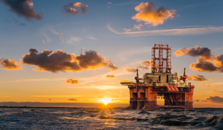 Reuters: Dự báo giá dầu Brent đạt trung bình 62 USD/thùng trong năm 2020