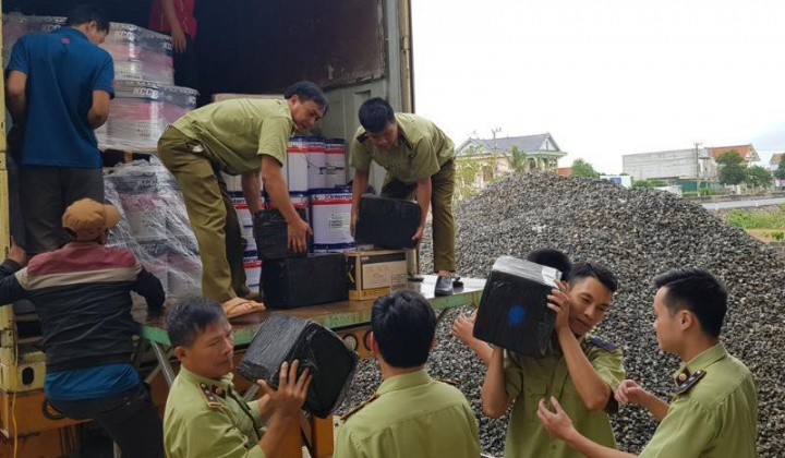 3.000 chai rượu ngoại giá tiền tỷ bị “tóm” như thế nào?