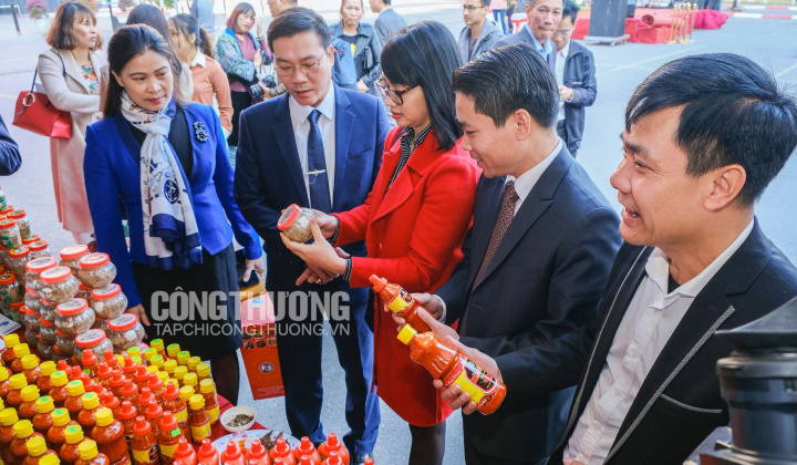 Lào Cai giới thiệu gần 100 sản phẩm OCOP và nông sản vào chuỗi siêu thị Big C