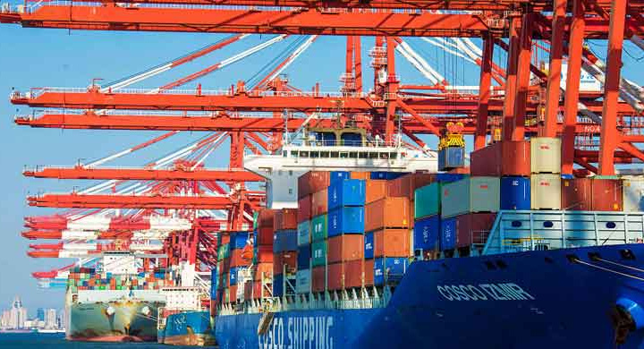 Giá dầu thô giảm do xuất khẩu của Trung Quốc giảm tháng thứ 4 liên tiếp