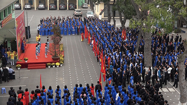 May 10 khai xuân, phát động chương trình vui Xuân làm việc thiện