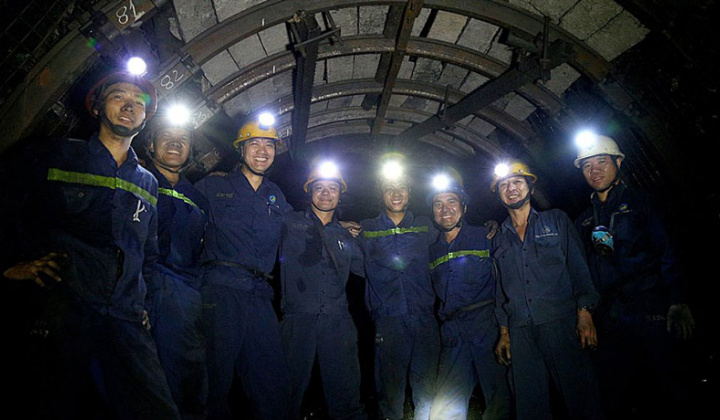 TKV đồng loạt ra quân sớm, đảm bảo cam kết cung cấp đủ than cho các hộ tiêu thụ