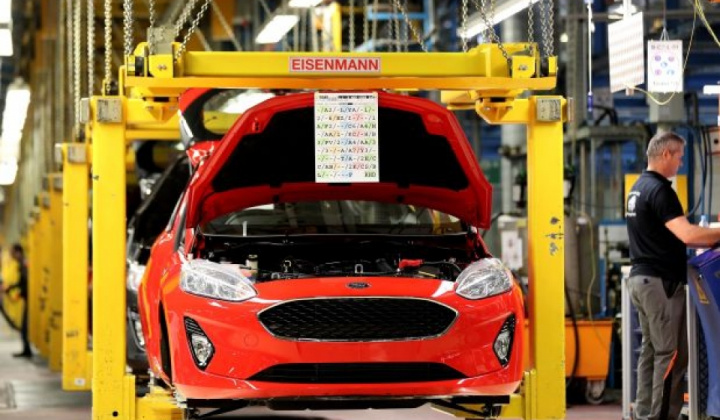 Hiển hiện nguy cơ chiến tranh thương mại Mỹ - EU