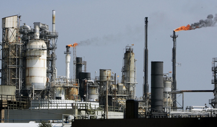 Giá dầu 22/3: OPEC cắt giảm nguồn cung khiến giá dầu quay đầu giảm