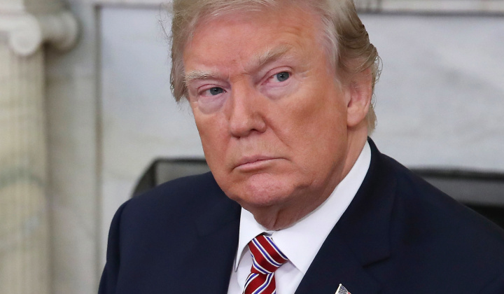 Quốc tế nổi bật: Ông Trump "dìm hàng" đối thủ