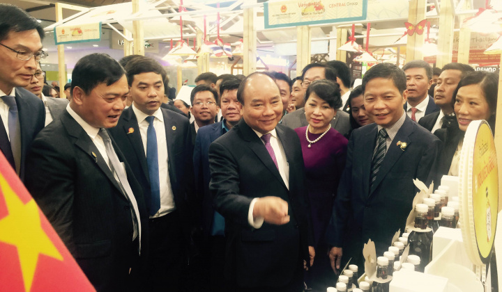 Hàng Việt và câu chuyện sức nước ngàn năm