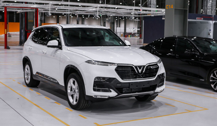 Xe VinFast tiến hành chạy thử tại Việt Nam trước ngày ra mắt