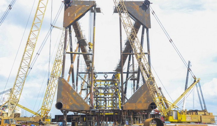 Lắp dựng thành công Panel Row A dự án giàn BK20