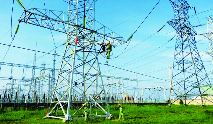 Tìm hiểu những vướng mắc ảnh hưởng tới tiến độ xây dựng lưới điện giải toả công suất cho các dự án điện mặt trời