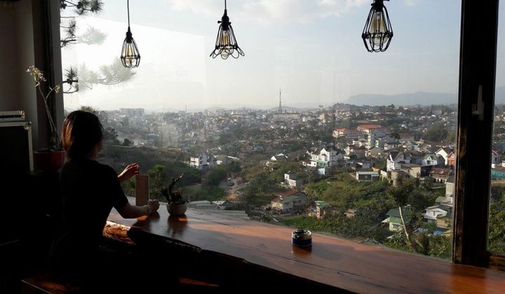 Đến Đà Lạt, tìm chút bình yên của đêm trên phố núi