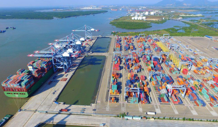 7 tháng, xuất siêu 1,8 tỷ USD