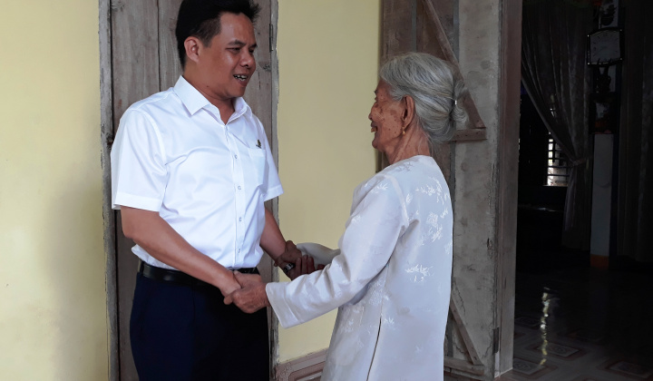 HABECO thăm, tặng quà các gia đình liệt sỹ nhân kỷ niệm 72 năm Ngày Thương binh liệt sỹ