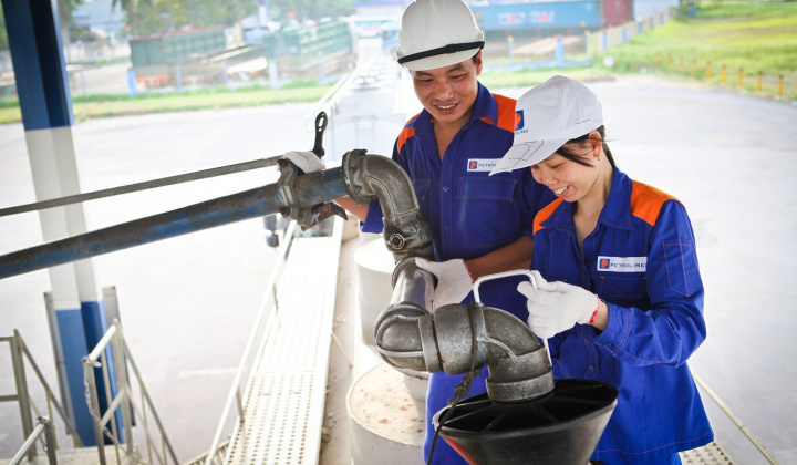 Sức vươn của một Công ty trên thị trường “lắm nhu cầu - nhiều cạnh tranh”