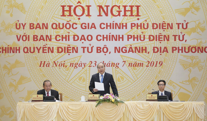 Thủ tướng yêu cầu sớm hoàn thành loạt dự thảo về Chính phủ điện tử
