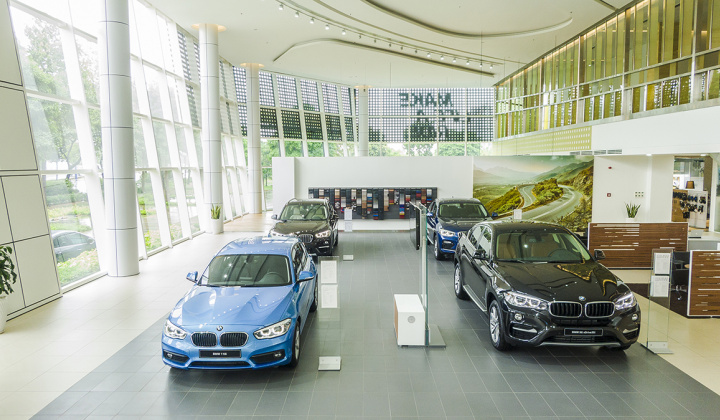 THACO khai trương tổ hợp showroom 3 thương hiệu BMW