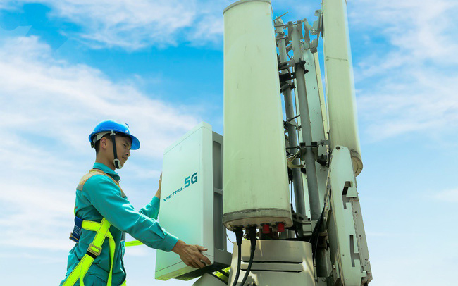 Viettel phát sóng thử nghiệm trạm 5G đầu tiên tại TP. Hồ Chí Minh