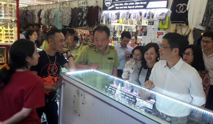 Bộ trưởng Trần Tuấn Anh: Tìm gốc rễ phát sinh để triệt tận gốc nạn hàng giả, hàng nhái