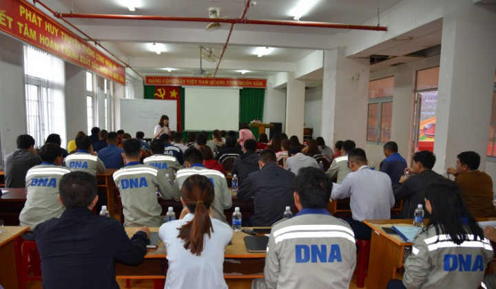 Gần 70 Cán bộ Công đoàn Công ty Nhôm Đắk Nông - TKV được tập huấn An toàn vệ sinh lao động