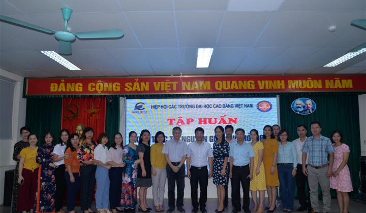 Đại học Điện lực tham gia tập huấn lớp bồi dưỡng tài nguyên giáo dục mở (OER)