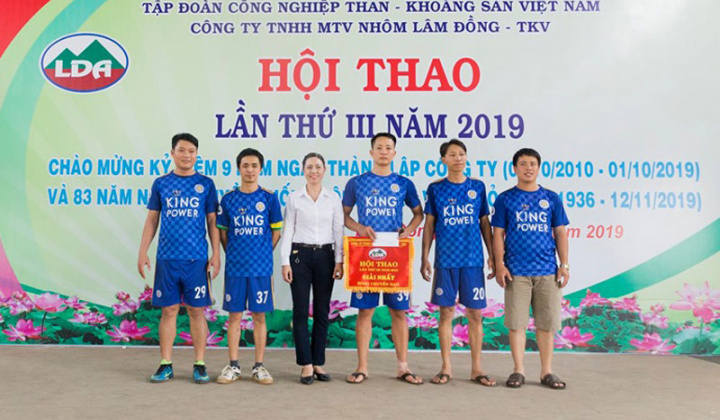 Sôi nổi giải bóng chuyền nam, nữ của Nhôm Lâm Đồng