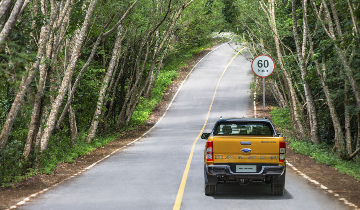 Kinh nghiệm thuê xe và tự lái xe du lịch châu Âu (Phần 1)