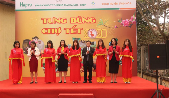 Hapro mang Tết đến với gia đình Việt