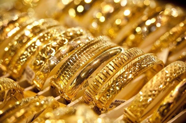 Giá vàng ngày 17/1/2020 có xu hướng tăng nhẹ bất chấp đồng USD phục hồi
