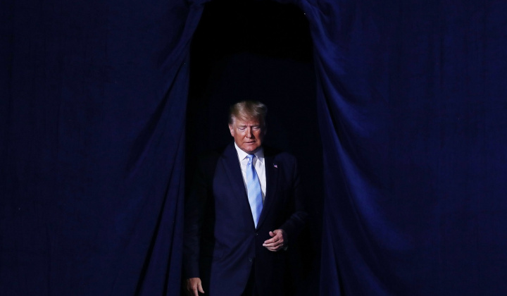 [Tin ảnh] Uy tín Tổng thống Trump đang giảm?