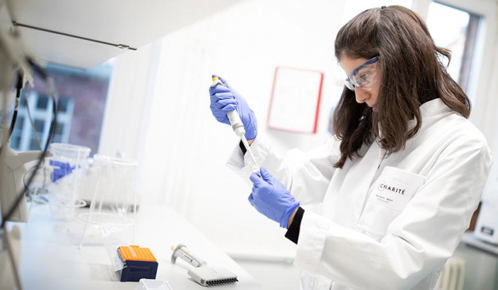 [Quốc tế nổi bật]: Tìm ra thủ phạm gây bệnh viêm phổi lạ