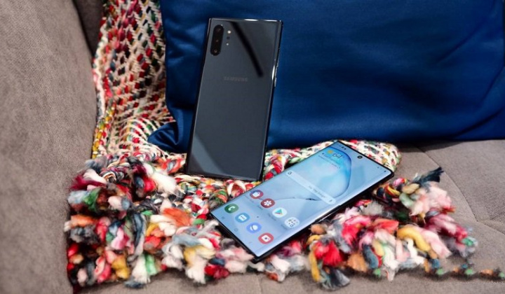 Hai phiên bản smartphone giá rẻ của Samsung vừa ra mắt thị trường Việt