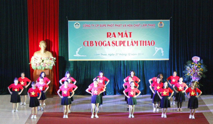 Ra mắt Câu lạc bộ Yoga Supe Lâm Thao