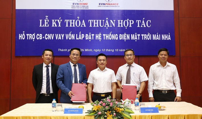 Ra mắt Easy Solar – EVNFinance đặt trọng tâm phát triển năng lượng xanh