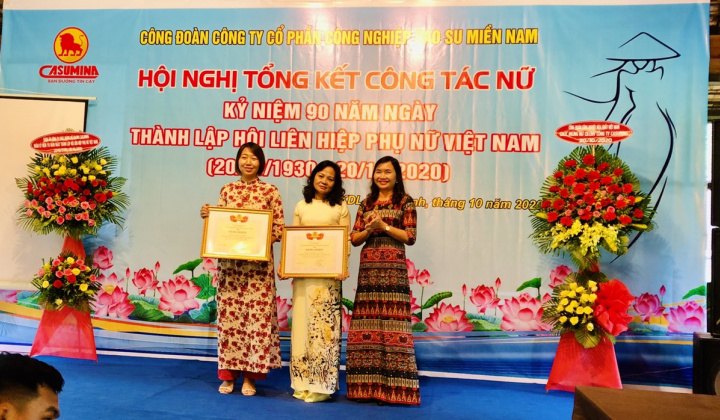 CASUMINA: Khen thưởng 90 nữ công nhân lao động