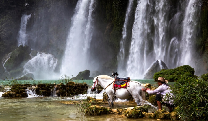 Thác Bản Giốc và những thắng cảnh du lịch Cao Bằng