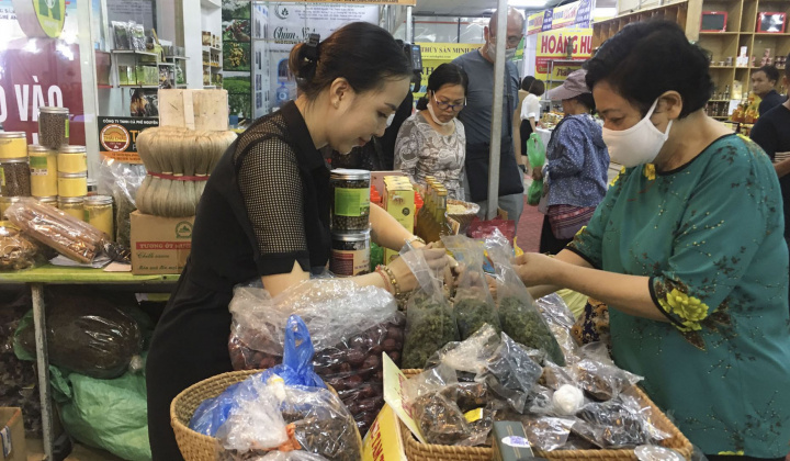 Kết nối cung cầu, thúc đẩy thị trường tiêu dùng nội địa