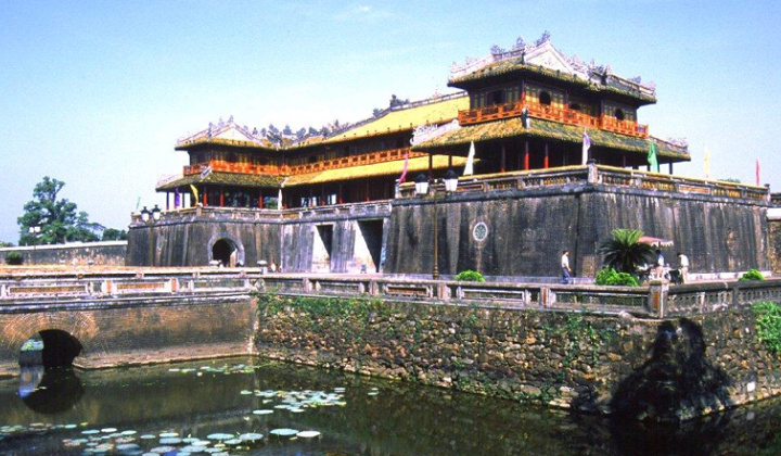 Vận dụng tin học trong công tác kế toán tại các doanh nghiệp lớn ở thành phố Huế: Những thuận lợi và khó khan