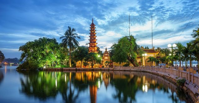 Phân tích tác động của các nhân tố ảnh hưởng đến mức độ hạnh phúc của người dân Việt Nam