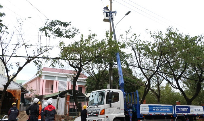 EVN cập nhật tình hình khắc phục hậu quả do cơn bão số 9 (MOLAVE)