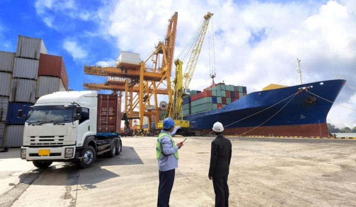 Việt Nam xuất siêu kỉ lục trong 10 tháng năm 2020