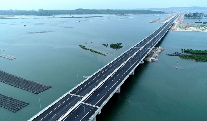 Khu kinh tế ven biển thu hút đầu tư vào các ngành hàm lượng công nghệ cao