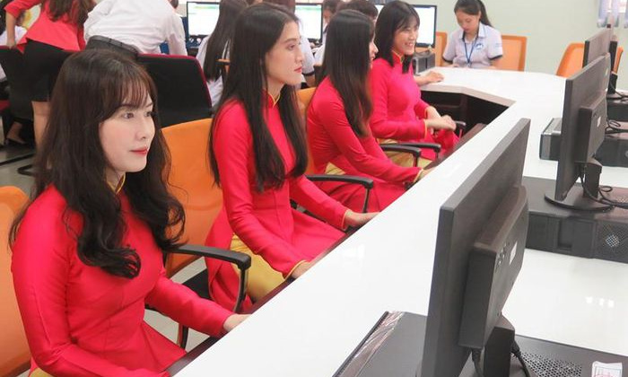 Giải pháp thành lập phòng thực hành mô phỏng ngân hàng hiện đại tại trường đại học ở Việt Nam