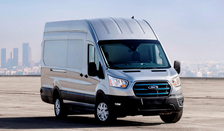 Ford trình làng mẫu xe chạy điện thương mại đầu tiên, nhiều cấu hình tuỳ chọn