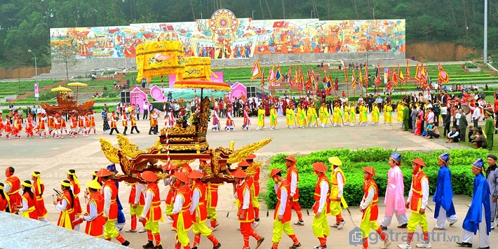 Truyền thống và hiện đại - Sân khấu hóa và bảo tồn bản sắc văn hóa trong du lịch