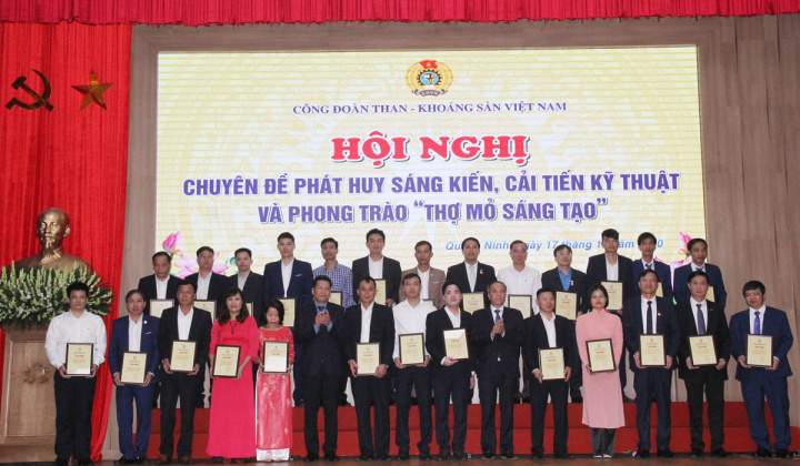 TKV: Tuyên dương những người “Thợ mỏ sáng tạo”