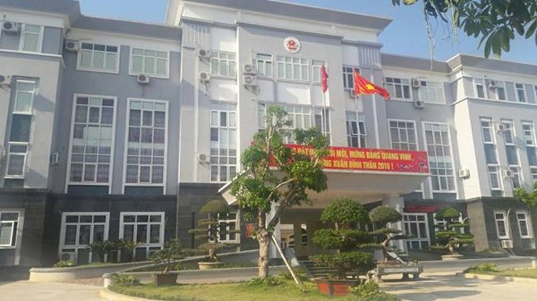 Nâng cao chất lượng dịch vụ hành chính công tại Ủy ban nhân dân huyện Phù Yên, tỉnh Sơn La