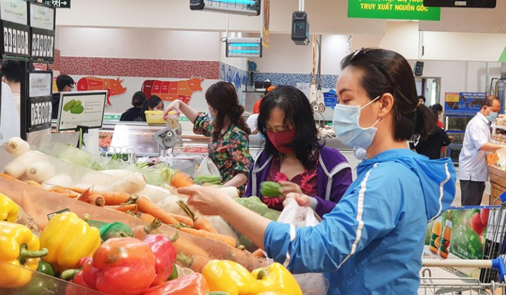 Saigon Co.op: Hệ thống siêu thị đầu tiên rầm rộ giảm giá hàng Tết, chiết khấu mạnh cho đơn hàng giỏ quà đặt sớm