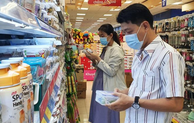 Co.opmart và Co.opXtra giảm giá mạnh 1.200 sản phẩm trang trí, vệ sinh nhà cửa đón Tết