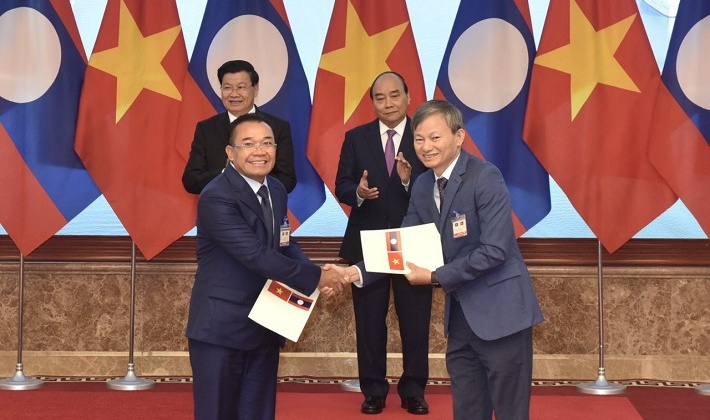 EVN ký kết các Biên bản ghi nhớ với các Nhà đầu tư các dự án điện tại Lào