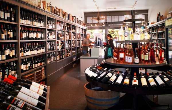 Bãi bỏ một số quy định về điều kiện kinh doanh rượu