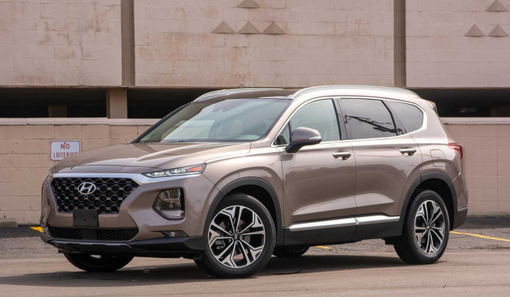 Phân khúc SUV 7 chỗ tháng 1/2020: Hyundai Santa Fe bất ngờ vượt mặt Toyota Fortuner